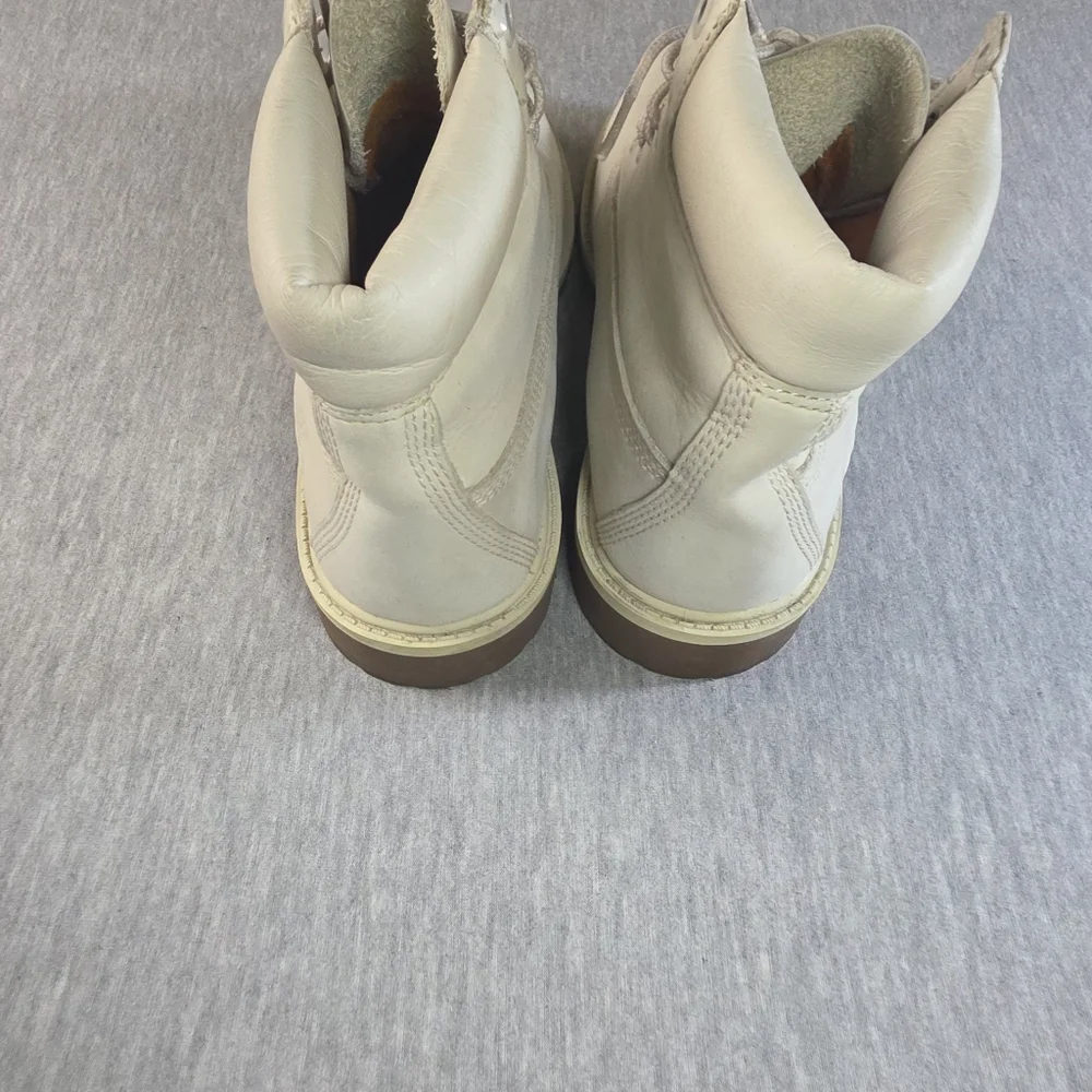 Timberland Kids Off-White Lace-Up Boots